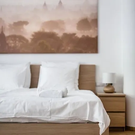 Basilica Dream In The Absolute Center * Budapest