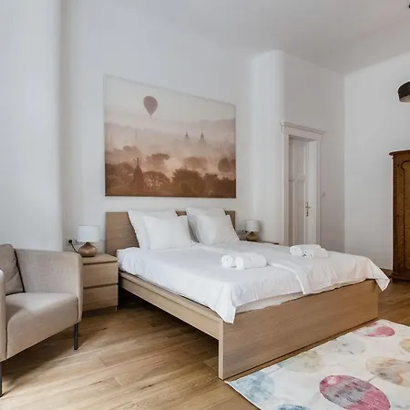 Basilica Dream In The Absolute Center Apartment